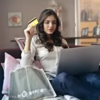 Tips Bijak Pakai Paylater. Belanja Tetap Aman dan Nggak Kebobolan di Akhir Bulan