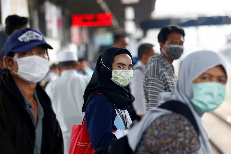 Pandemi Ini Akan Lama Kelarnya Kalau Masih Ada Orang yang Denial. Kita Wajib Saling Jaga 4