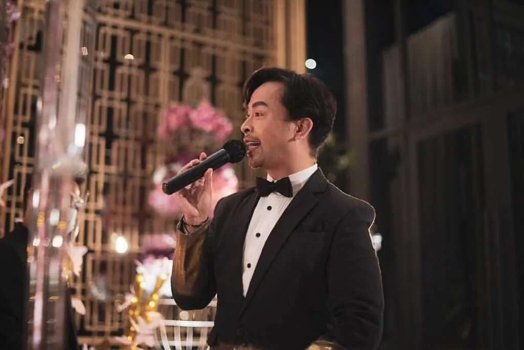 Selain Raffi Ahmad, 10 Artis ini juga Dikenal sebagai Presenter Kondang nan Profesional. Luwes! 18