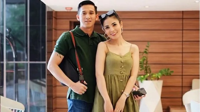 Pernikahan Terlihat Harmonis, 10 Seleb ini Ajukan Gugatan Cerai Tiba-Tiba. Terbaru Rachel-Niko 11
