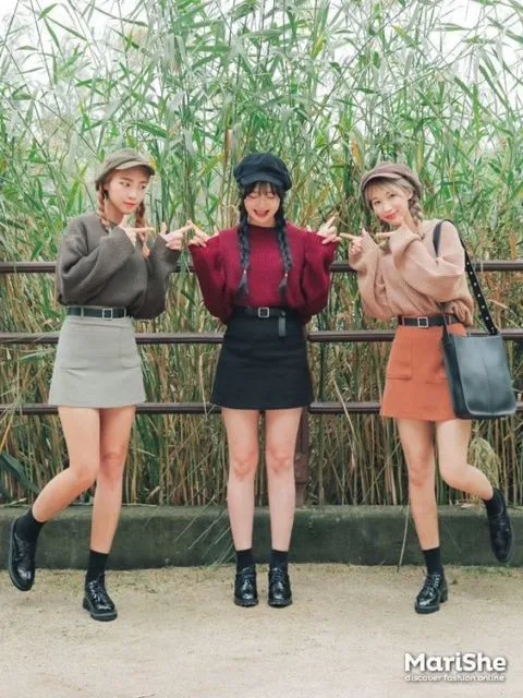 Gemasnya 8 Gaya OOTD Ala Korean Besties. Niatnya Iseng, Malah Jadi Sebagus Ini! 15