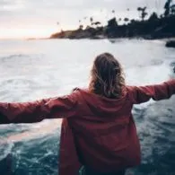 Peluk dan Terima Semua Emosimu, Termasuk Seluruh Emosi Negatif yang Ada