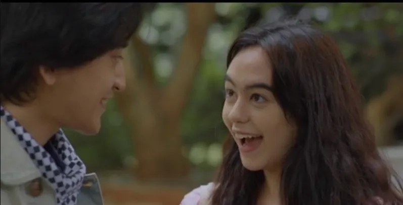 Review Film Hujan di Balik Jendela: Sebuah Kisah Tragedi di Atas Tragedi 4