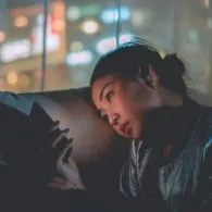 Merasa Jadi Orang yang Paling Kesepian di Dunia? Ini 9 Lagu yang Cocok untuk Menemani Sepimu~