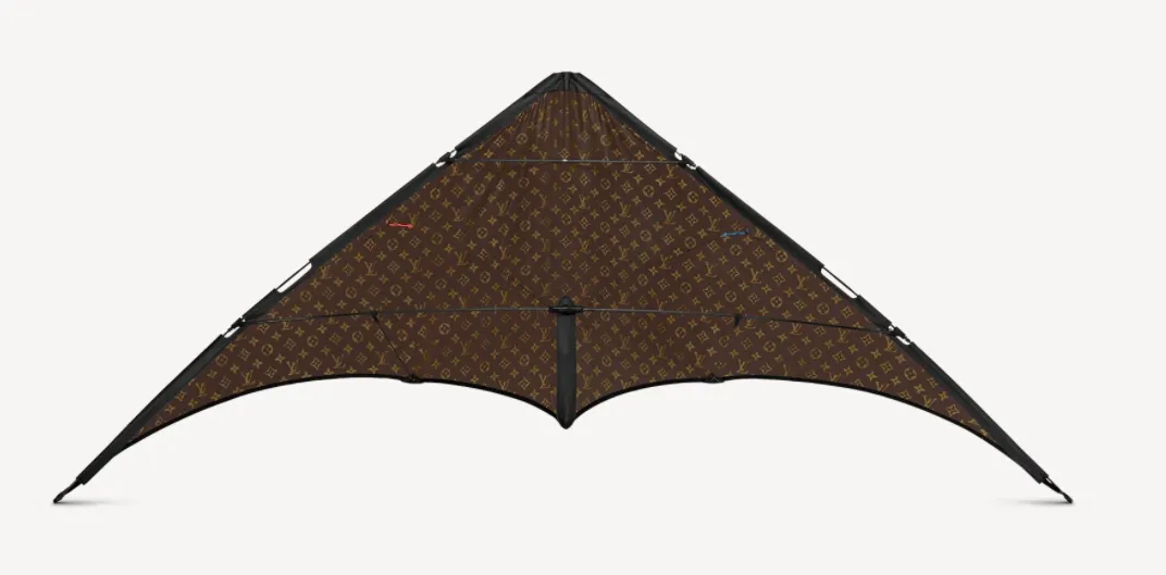 7 Inovasi Unik dari Brand Fesyen Terkenal Dunia. Ada Layang-layang LV Seharga Rp146,7 Juta! 4