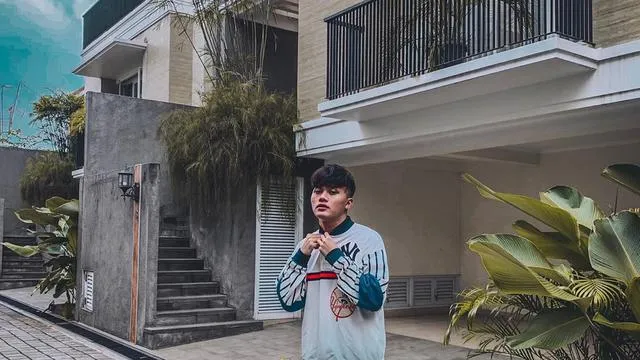11 Artis Muda yang Udah Punya Rumah Mewah. Kerja Keras Buahkan Hasil 15