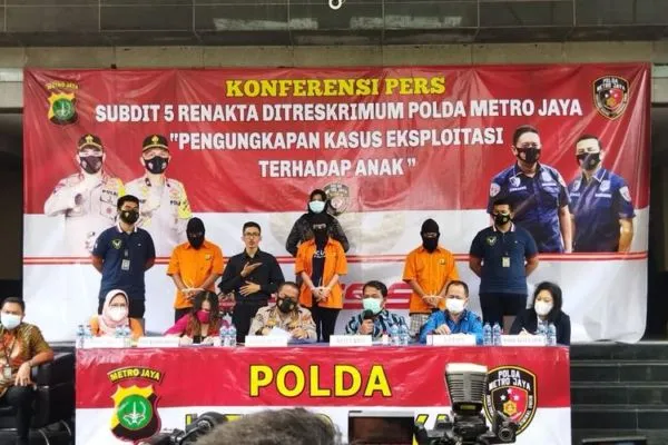 Fakta Seputar Penangkapan Cynthiara Alona, Artis yang Hotelnya Jadi Tempat Prostitusi Online 3