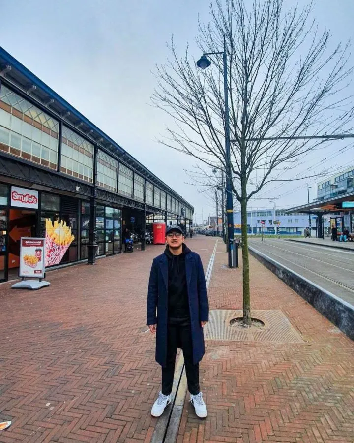 10 YouTuber Indonesia yang Terkenal karena Berbagi Cerita tentang Hidup di Luar Negeri. Udah Tahu? 14