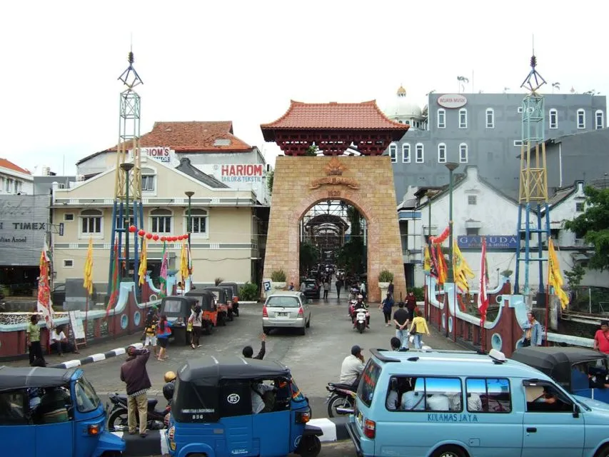 5 Pasar Seni di Indonesia yang Wajib Dikunjungi Pecinta Barang Antik atau Pemburu Oleh-Oleh 2