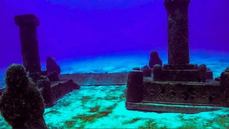 Suka Snorkeling dan Wisata Laut? Berikut Ini Deretan 10 Kota Bawah Laut di Dunia. Bikin Takjub! 19