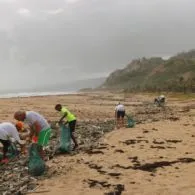 Voluntourism, Tren Wisata Unik yang Mengajakmu Liburan Sambil Ikut Aksi Sosial di Masyarakat Lokal