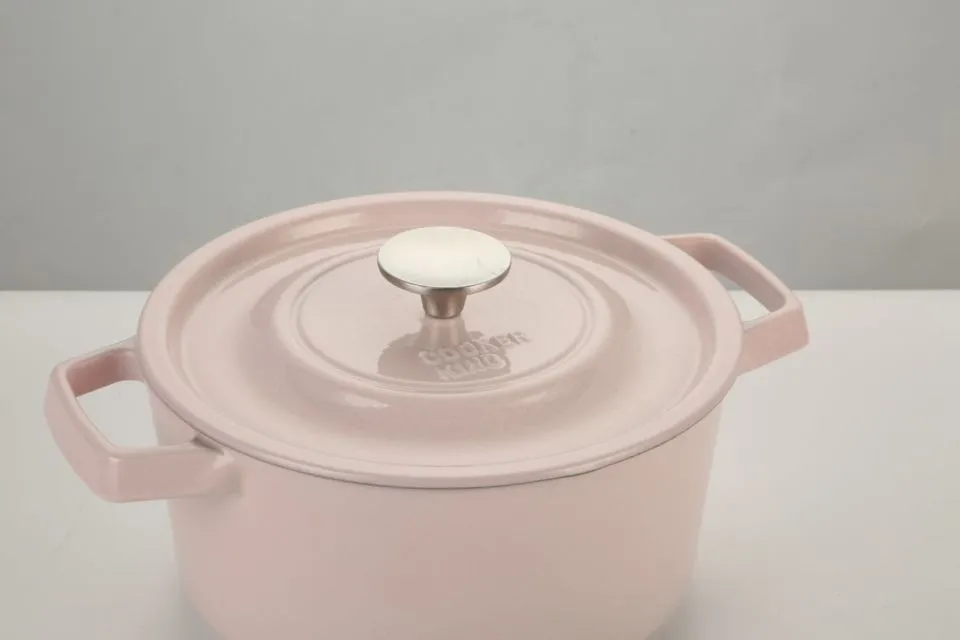 Daftar Kriteria Panci yang Aman untuk Memasak MPASI. Nggak Harus Mahal, Kok! 10