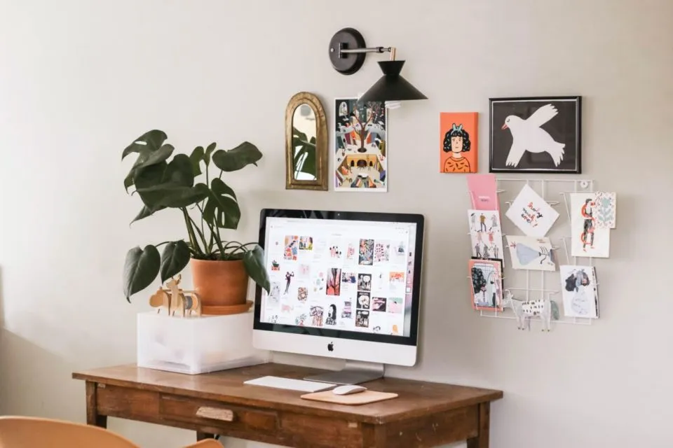 6 Perabot Kantor Multifungsi yang Bisa Dipakai di Rumah, WFH Tambah Produktif Jika Barang ini Ada! 8