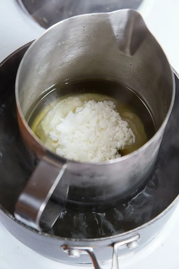Cara Mudah Bikin Lilin Aromaterapi di Rumah, Bisa Jadi Senjata Ampuh untuk Relaksasi di Masa Pandemi 7