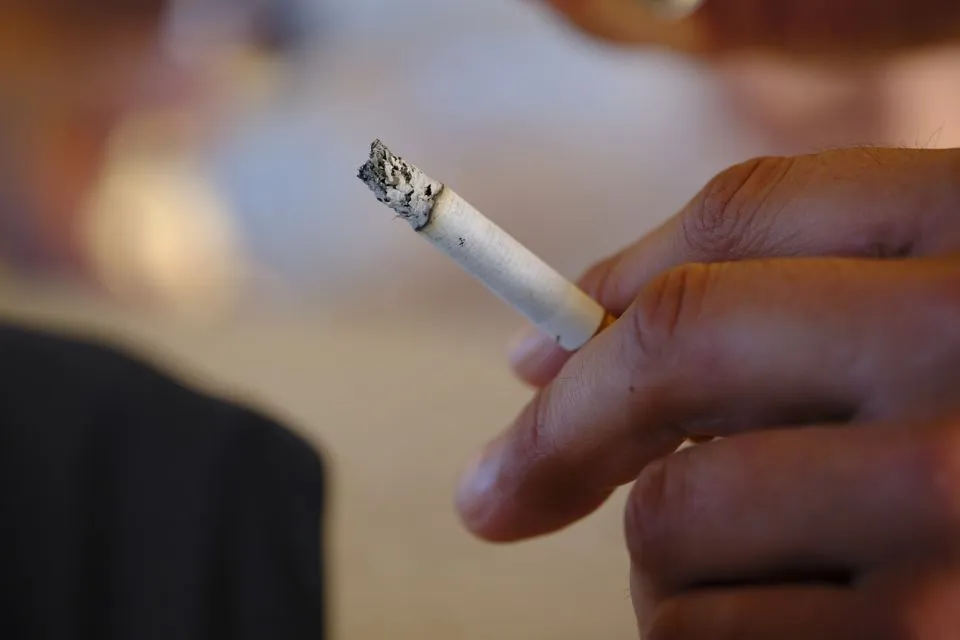 7 Penyebab Bau Mulut yang Perlu Kamu Kenali. Kebiasaan Sepele Justru Bisa jadi Biang Keladi 10