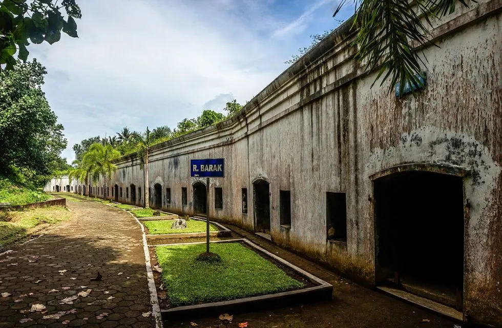 Seram dan Bersejarah, 6 Museum ini Menyimpan Kisah Tragis Zaman Penjajahan. Berani Berkunjung? 9