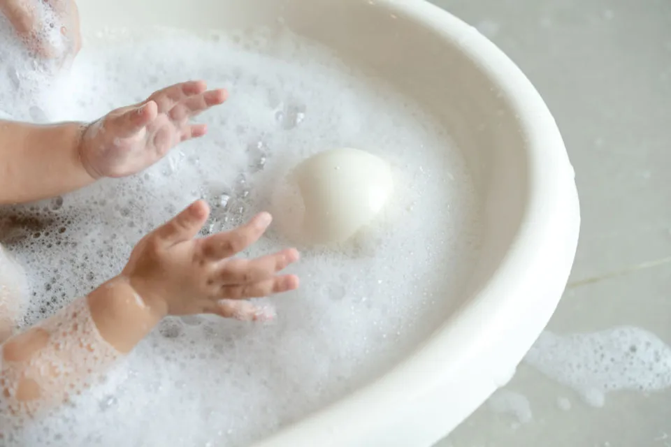 Kenali Tanda Kulit Sensitif dan Cara Mengatasinya pada Bayi 6