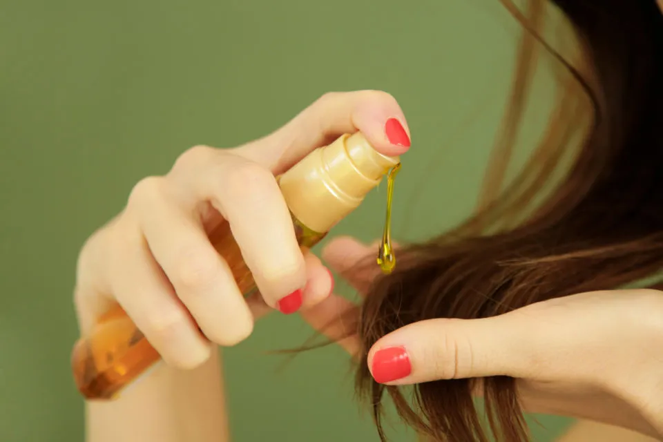 Rahasia Rambut Bersih dan Terhidrasi Sempurna dengan Micellar Rose Water 5