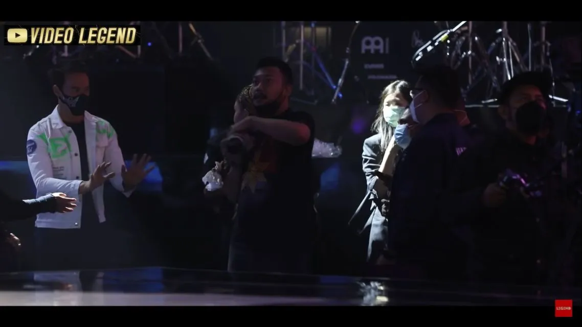 Satu Acara dengan Ahmad Dhani dan Mulan Jameela, Aksi Maia Ogah Direkam Jadi Sorotan Warganet 2