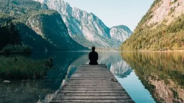 Menilik Keindahan Danau Matano, Danau Purba Terdalam se-Asia Tenggara di Sulawesi Selatan