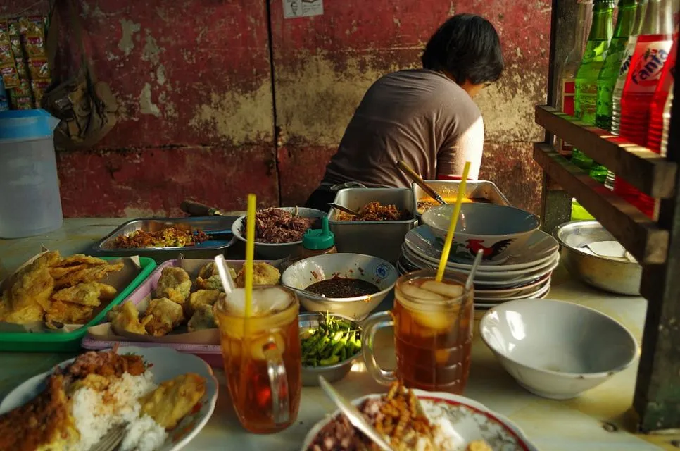 Tips Jajan Kuliner Di Tempat Wisata. Budget Tetap Aman Meski Bebas Wisata Kulineran! 8