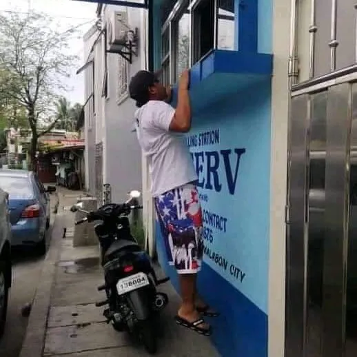 10 Lokasi Warung Absurd yang Bikin Gagal Fokus. Bikin Pembeli Bingung dan Mikir Dua Kali 14