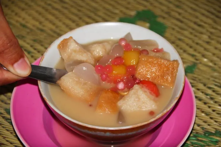 Cerita di Balik Hangatnya Sekoteng, Minuman Berkhasiat Populer di Nusantara yang Ternyata Berasal dari Tiongkok 2
