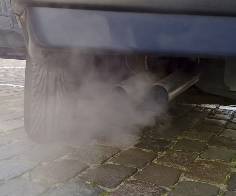 5 Skill Dasar Otomotif yang Harus Dimiliki Cowok. Stay Cool Kalau Motor Macet! 10