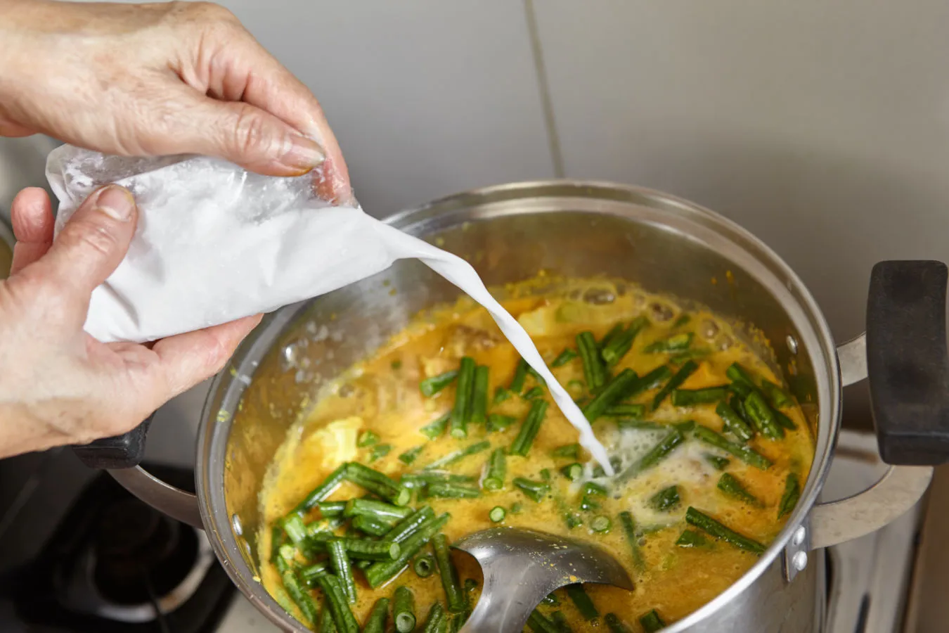 6 Trik Mengolah Masakan Bersantan Saat Lebaran. Minim Kolesterol, Masih Aman Dikonsumsi 10
