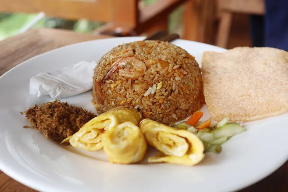 8 Kuliner Indonesia ini Pernah Masuk Daftar Makanan Terenak di Dunia. Terkenal Sampai Mancanegara 11