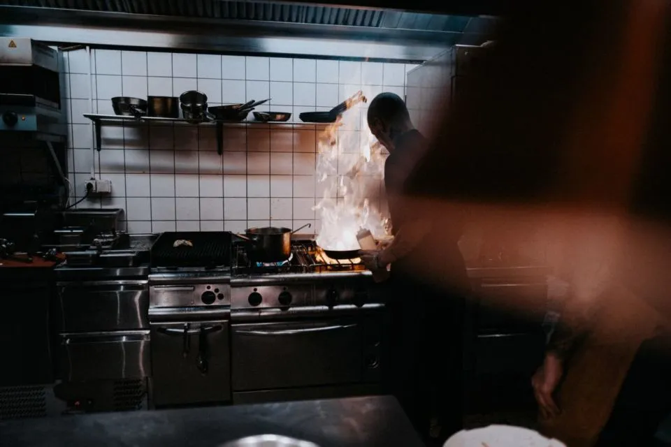 6 Trik Mengolah Masakan Bersantan Saat Lebaran. Minim Kolesterol, Masih Aman Dikonsumsi 9