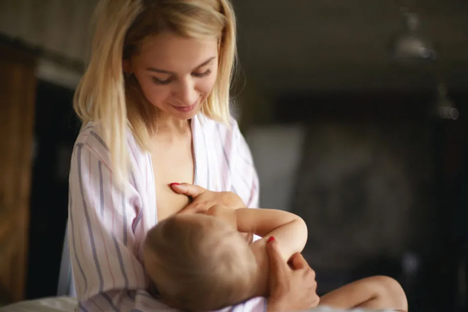 6 Jenis Benjolan pada Payudara Busui yang Wajib Moms Ketahui. Sering Diabaikan! 12