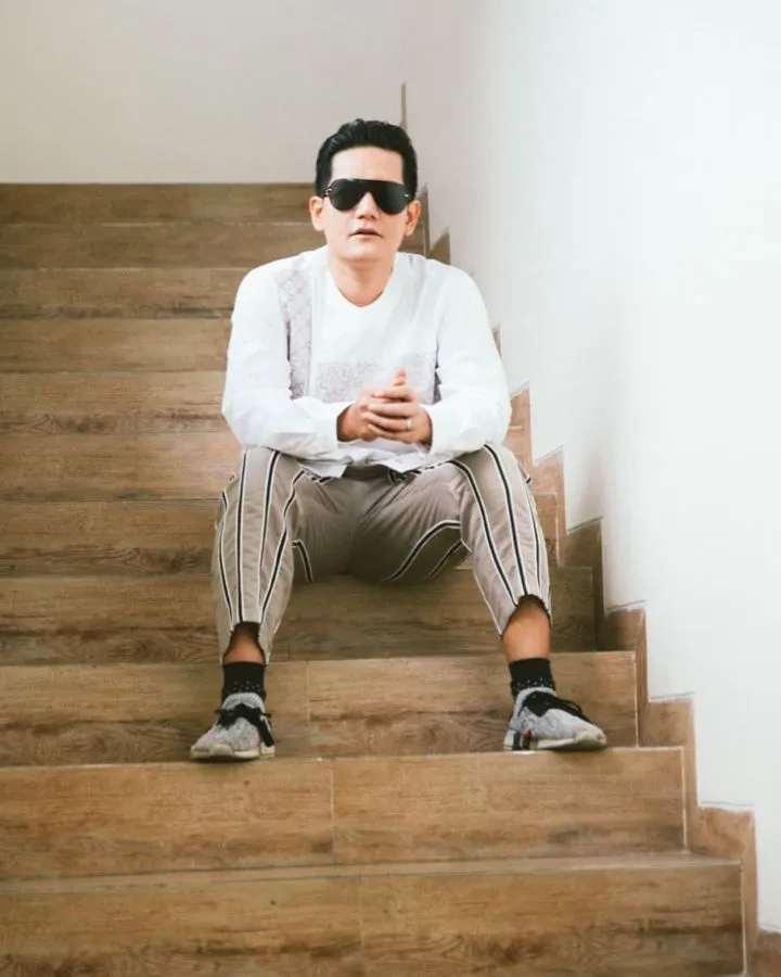 10 Artis yang Pernah Ditangkap Polisi Karena Ganja. Ada yang Kariernya Sedang Naik 18