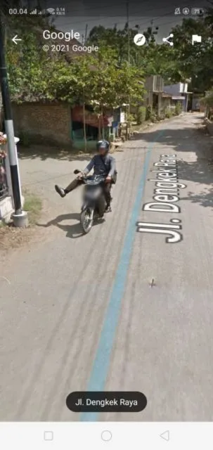 Foto-Foto Lucu di Google Maps Adalah Humor Abadi di Media Sosial. Ini Buktinya! 21