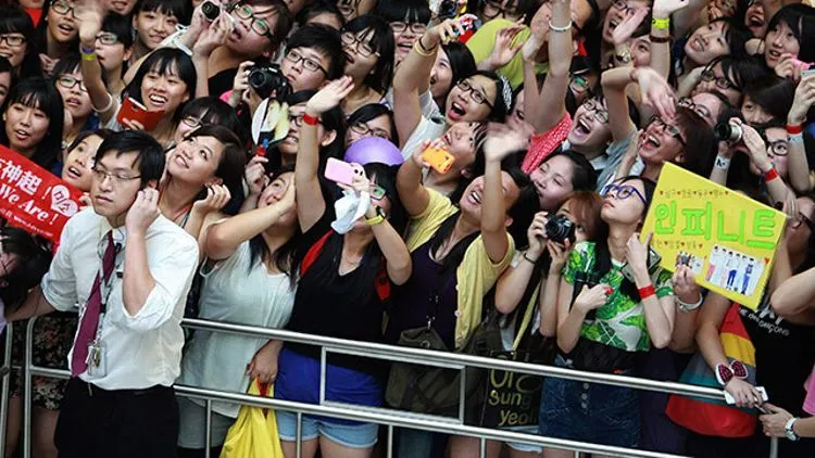 Begini Bedanya Junior vs Senior di Dunia K-Popers. Kamu Alami Fase ini juga Nggak? 9