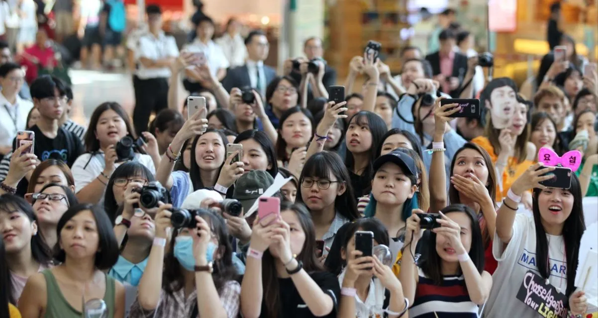 Begini Bedanya Junior vs Senior di Dunia K-Popers. Kamu Alami Fase ini juga Nggak? 8