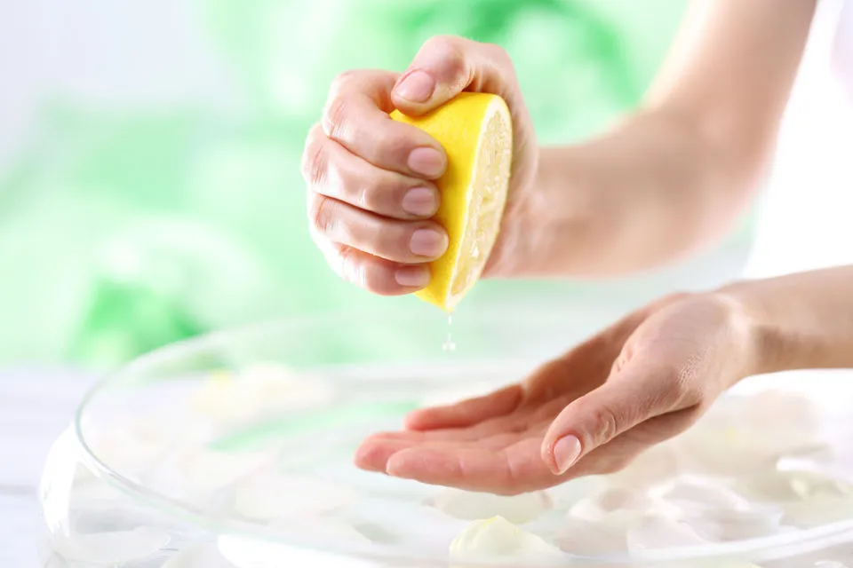 5 Tren DIY Perawatan Wajah yang Bisa Berbahaya untuk Kulit. Lebih Banyak Efek Sampingnya Daripada Manfaatnya! 6