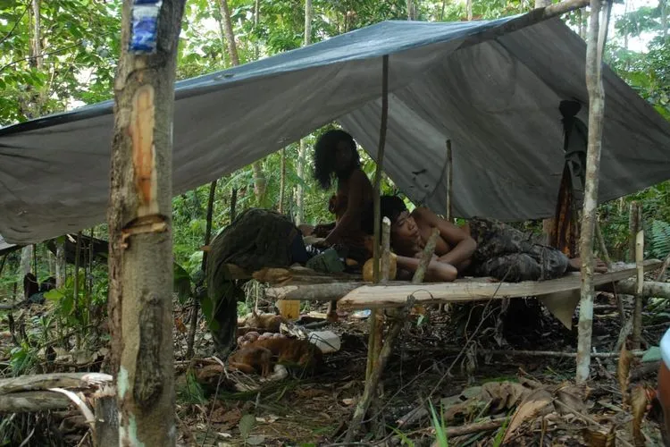 Ditolak Bank, Orang Rimba ini Terpaksa Menyimpan Kembali Uang Rp1,5 Miliar dalam Tanah 4