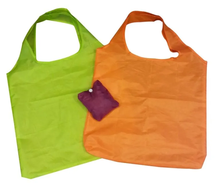 7 Cara Packing Baju di Koper agar Muat Banyak 11