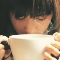 7 Solusi bagi Para Penikmat Kopi yang Menderita Asam Lambung