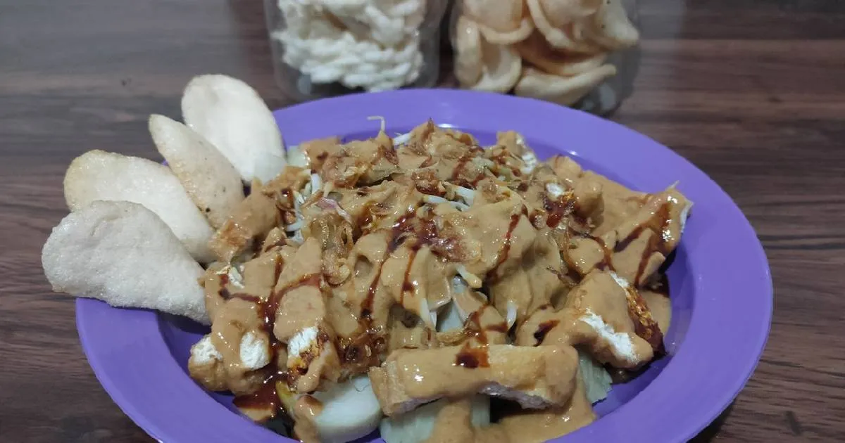 10 Makanan Khas Sunda yang Terkenal Raos Pisan. Rugi Kalau Nggak Coba! 18 Makanan khas Sunda di Bintaro