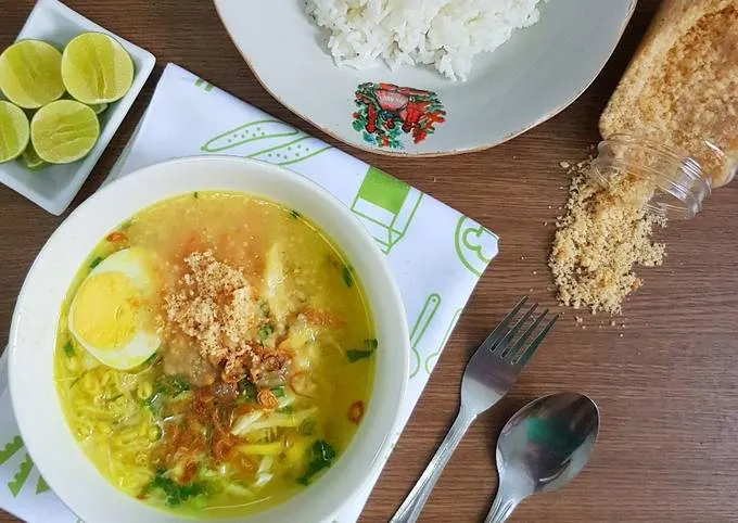 Resep Soto Ayam Lamongan Sampai Betawi, Bisa Dibikin Sendiri! 11 resep soto ayam lamongan