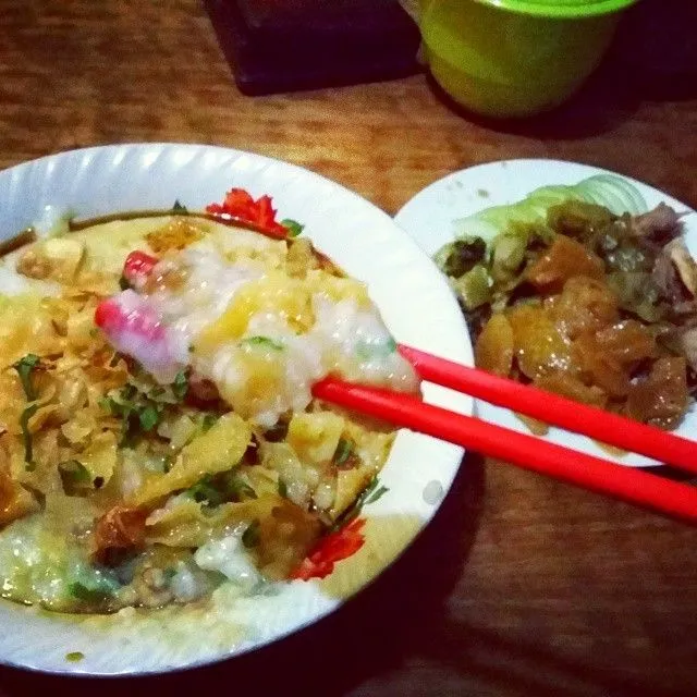 Perdebatan Bubur Diaduk Belum Usai, Kini Ada Cara Lain untuk Menikmati Seporsi Bubur. Haduh! :( 21