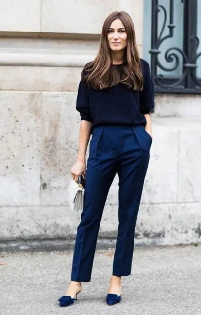 5+ Padanan OOTD Baju Warna Biru yang Pas 11
