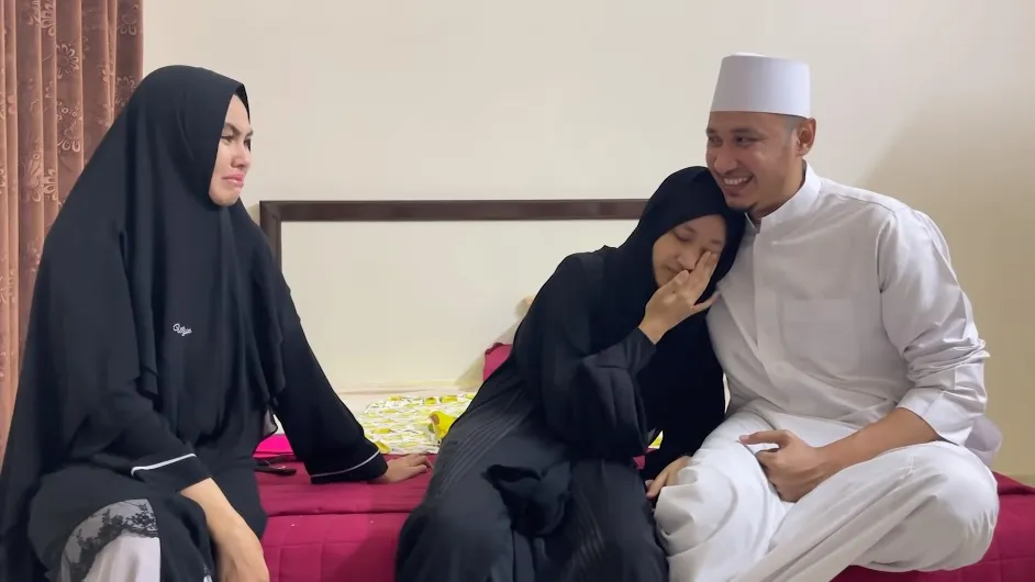 8 Artis Indonesia ini Pilih Sekolahkan Anak di Pondok Pesantren 13