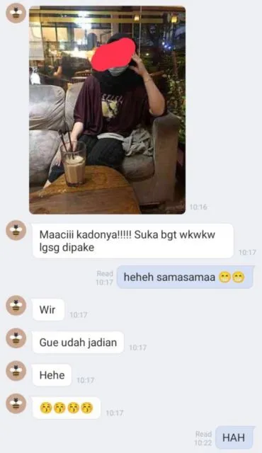 10 Bukti Bahwa Mencari Cinta Nggak Pernah Semudah itu. Kita Semua Pernah Jadi Badut pada Masanya :( 16