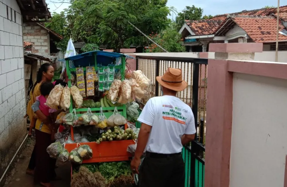 Permasalahan Absurd yang Kerap Terjadi pada Tukang Sayur Keliling. Sabar~ 6