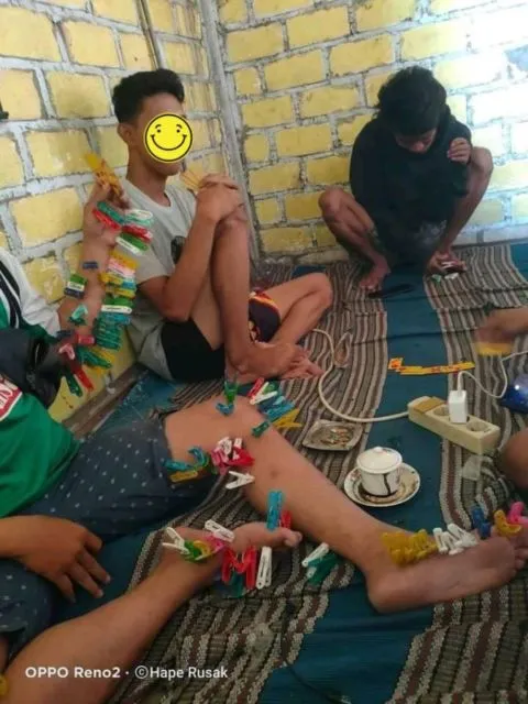 Cowok Lama Nggak Balas Chat Bukan Berarti Selingkuh, Mungkin Aja Lagi Melakukan Hal ini~ 16