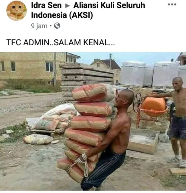Keistimewaan Jadi Kuli Bangunan, Nggak Perlu Fitness Badannya Udah Auto Keren. Ini Buktinya~ 21
