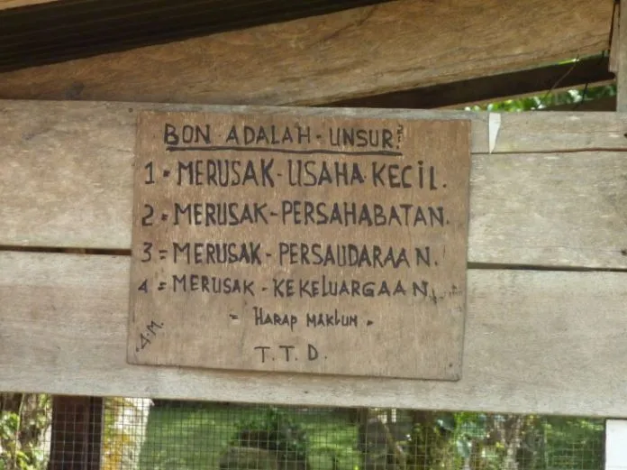 11 Peringatan Anti Ngutang ini Bikin Siapapun yang Mau Ngutang Jadi Mikir 19